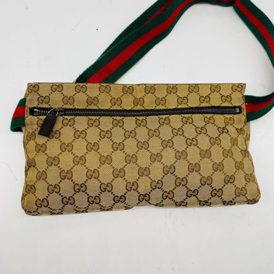 美品✨グッチ ボディバッグ GG キャンバス シェリーライン ブラウン