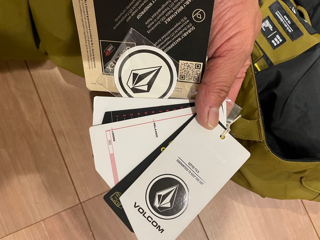 ボルコム　ゴアテックス XXL パンツ