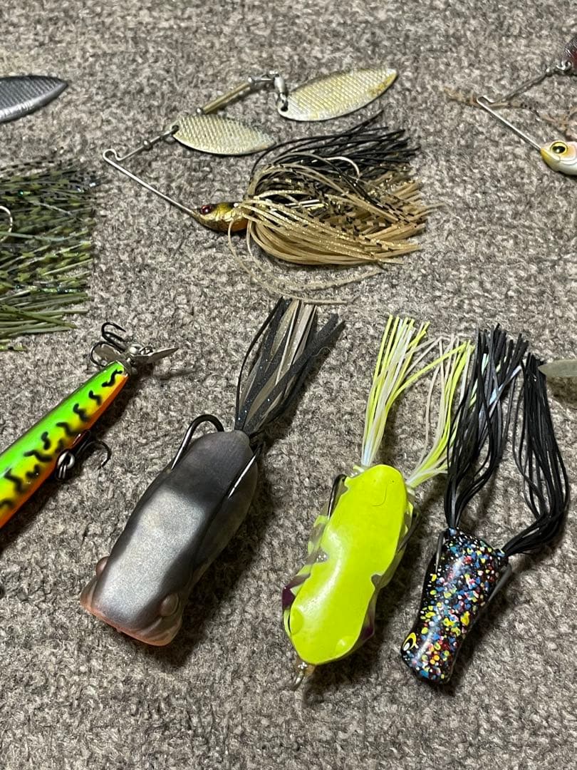 【合計40点　ダッジ等】バスルアー　まとめ売り　引退品