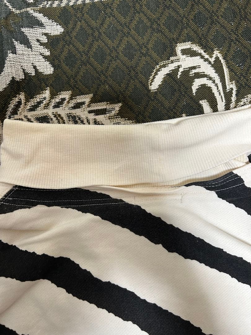 【筆タグ】 ストライプ ハイネックスウェット【ISSEY MIYAKE】