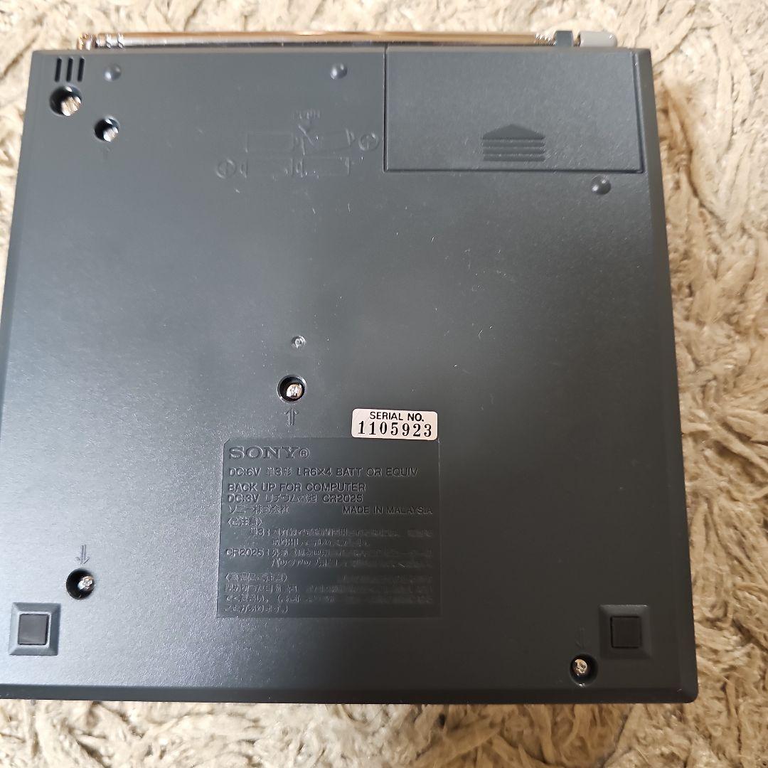 美品かと！SONY FM/AM トラベルCDクロックラジオ ICF-CD2000