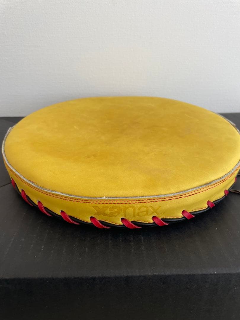 グラブ型付け台　ザナックス　xanax