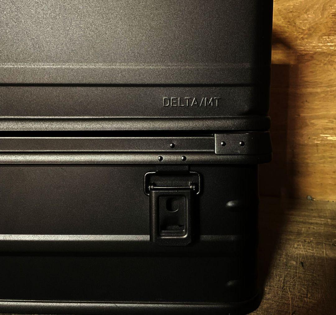 DELTA/MT アルミコンテナブラック82L用