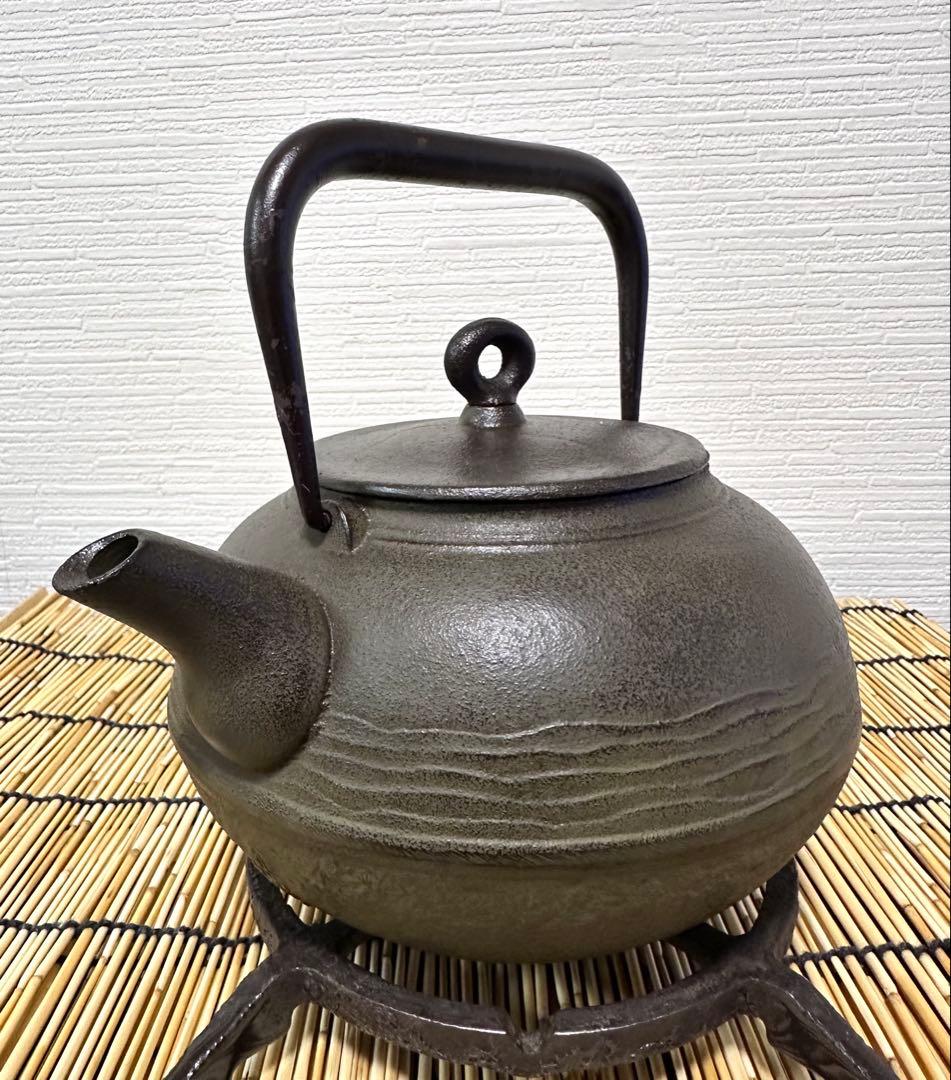 未使用品　南部宝星堂造　１３型　糸目肌　南部鉄瓶　NE様　売約済み