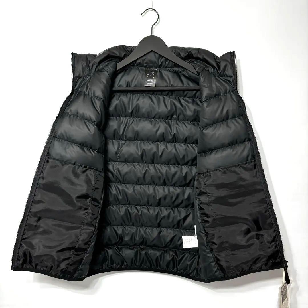新品 アディダス エッセンシャルズ ダウンベスト ブラック M - メルカリ
