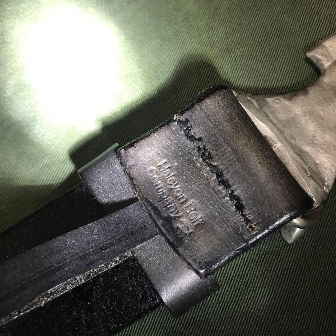 Halcyon Belt Companyブライドルレザーフィッシュ型バックル