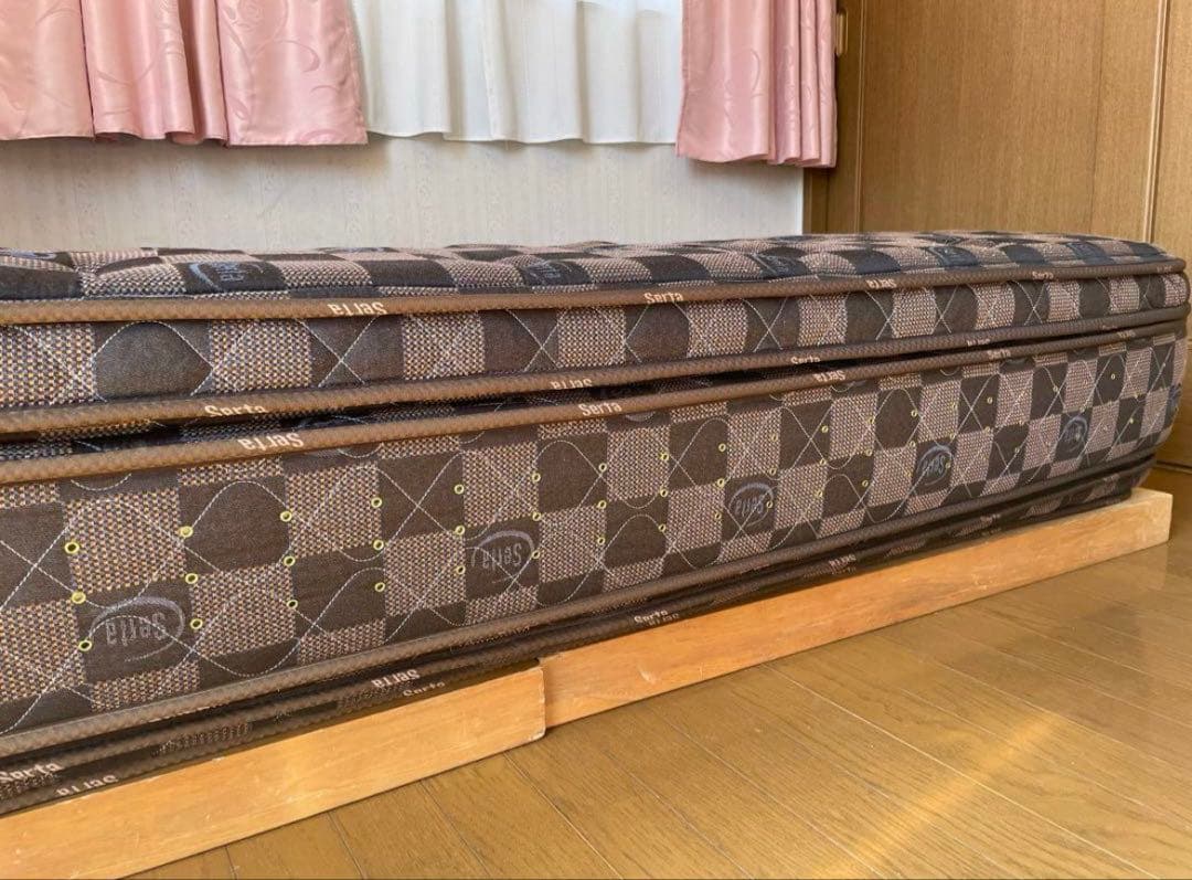 10万円値下げサータパーフェクトナイト　セミダブル　両面立体ピロー(2トップ)