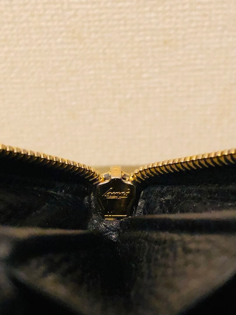 PRADA ブラック レザー 長財布