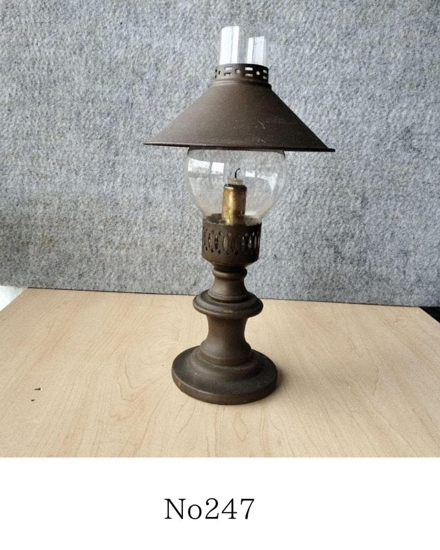 アンティーク　レトロ　ランプ　スタンド　ローソク立て　蝋燭立て　ろうそく立て