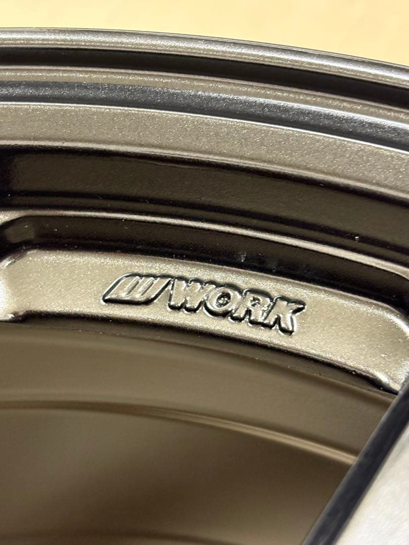 ワークエモーション　極　18インチ