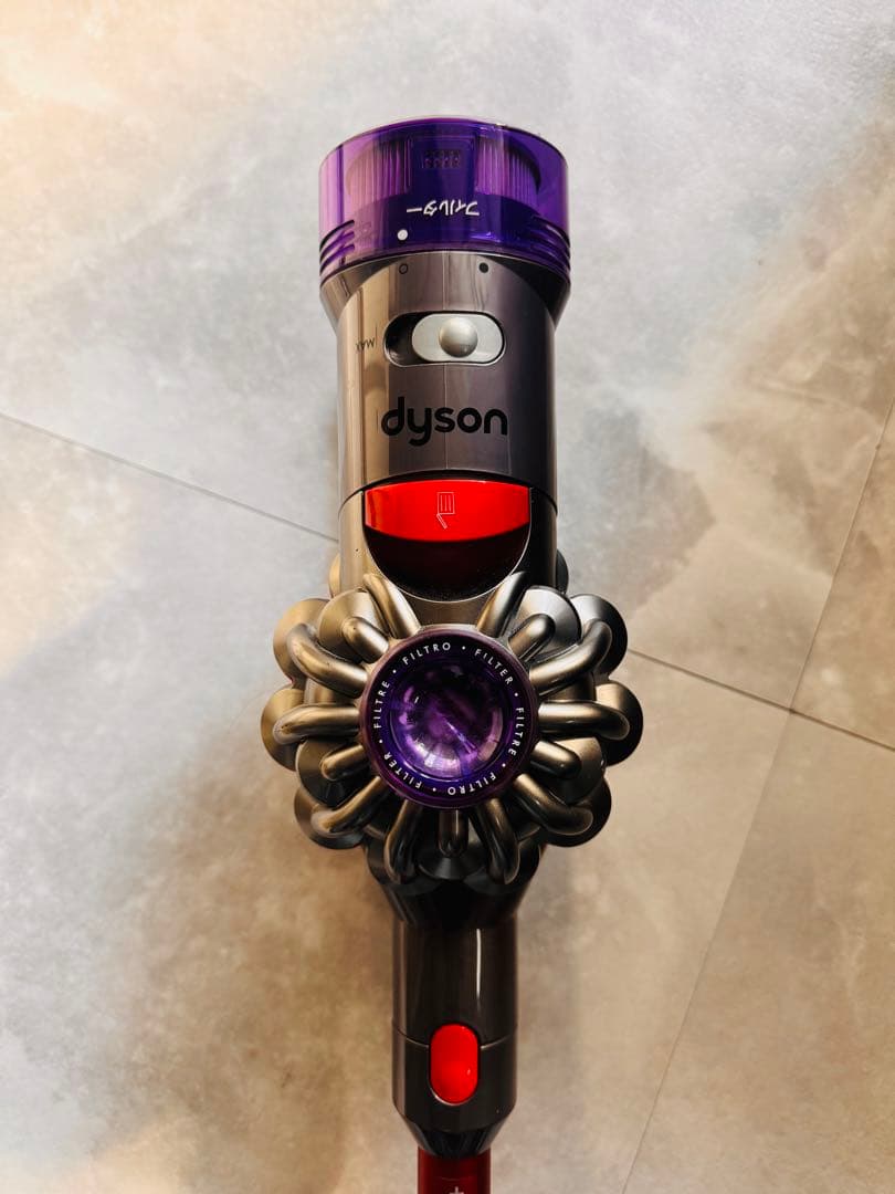 Dyson ダイソン V8 Slim Fluffy+ 掃除機 スタンド付き