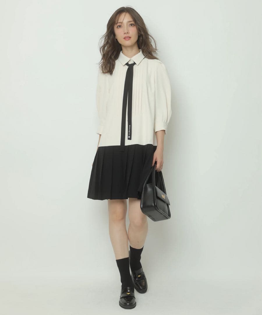 CLATHASコラボ ♡ ボウタイプリーツミニワンピース