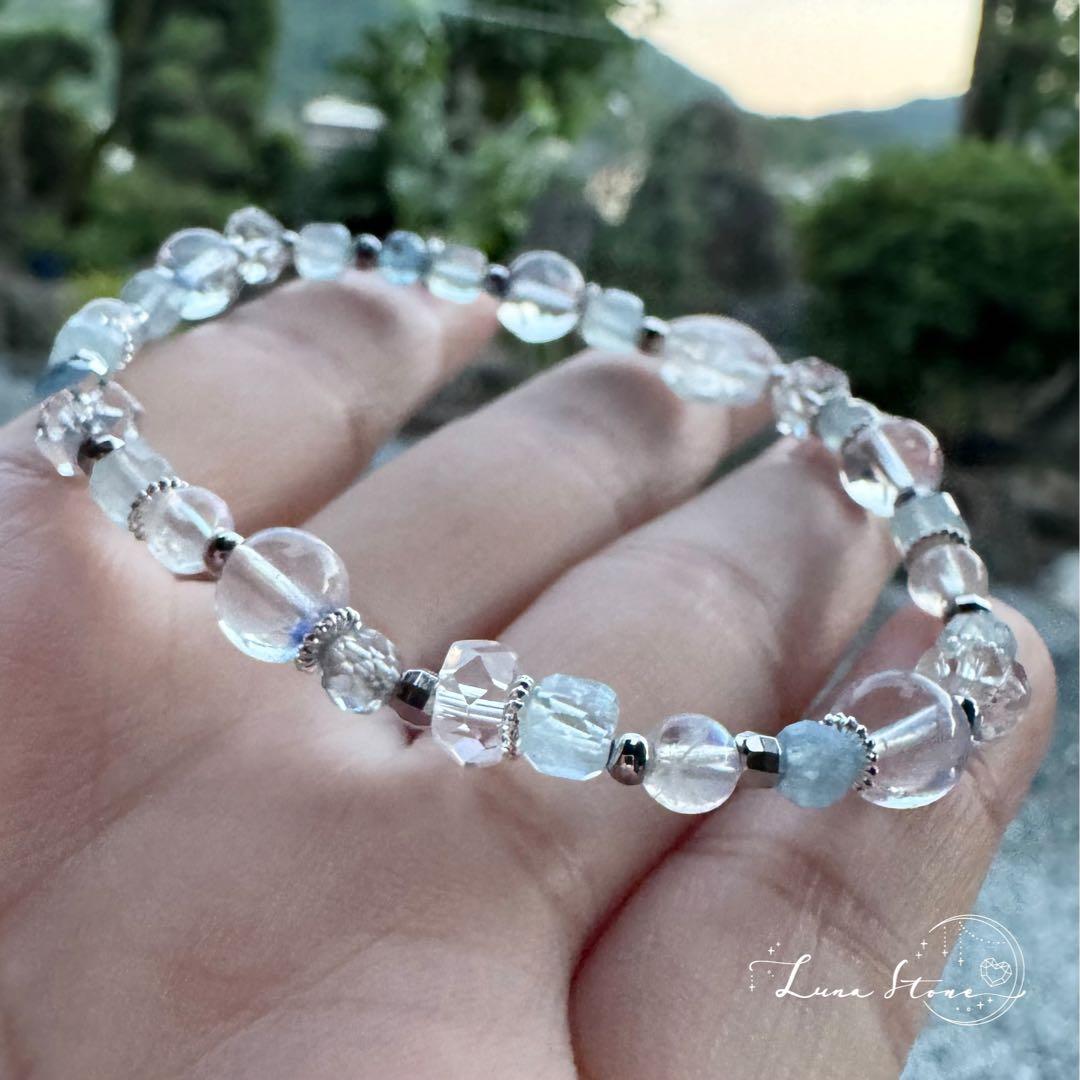 【レインボームーンストーン デュモルチェライト】天然石 ブレスレット
