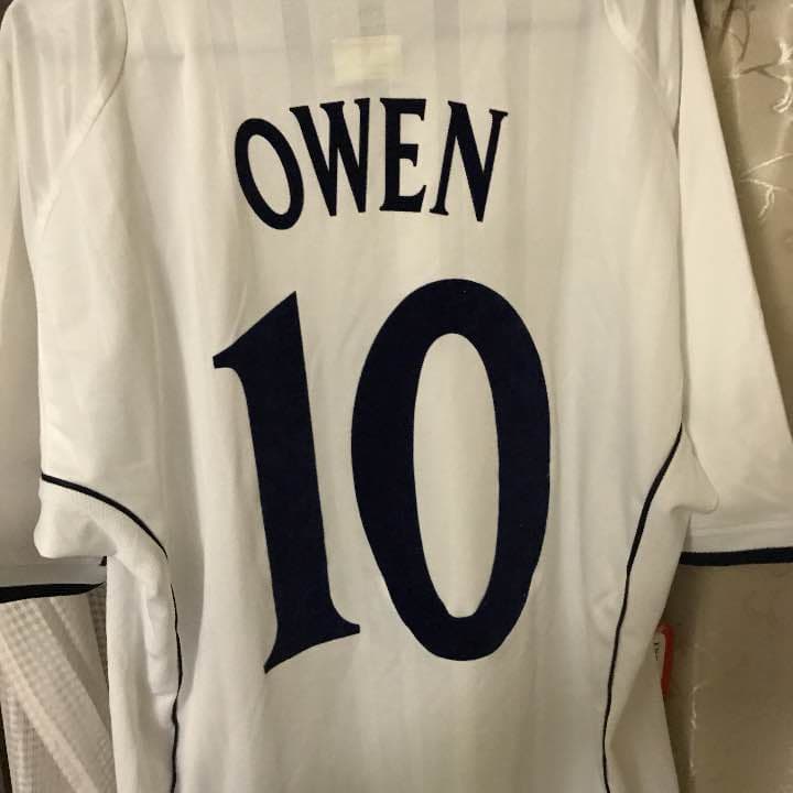 サッカーイングランド代表ユニフォーム オーウェン イングランド代表