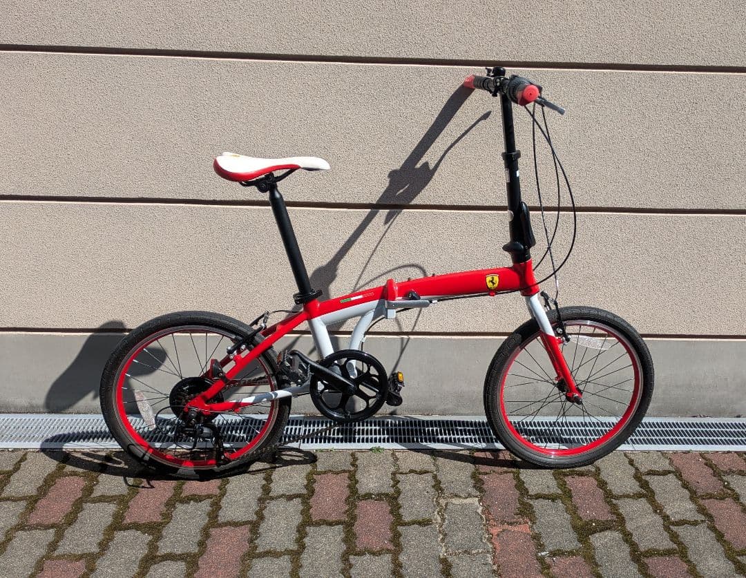 Ferrari フェラーリ スクーデリア 折りたたみ自転車変速機付き