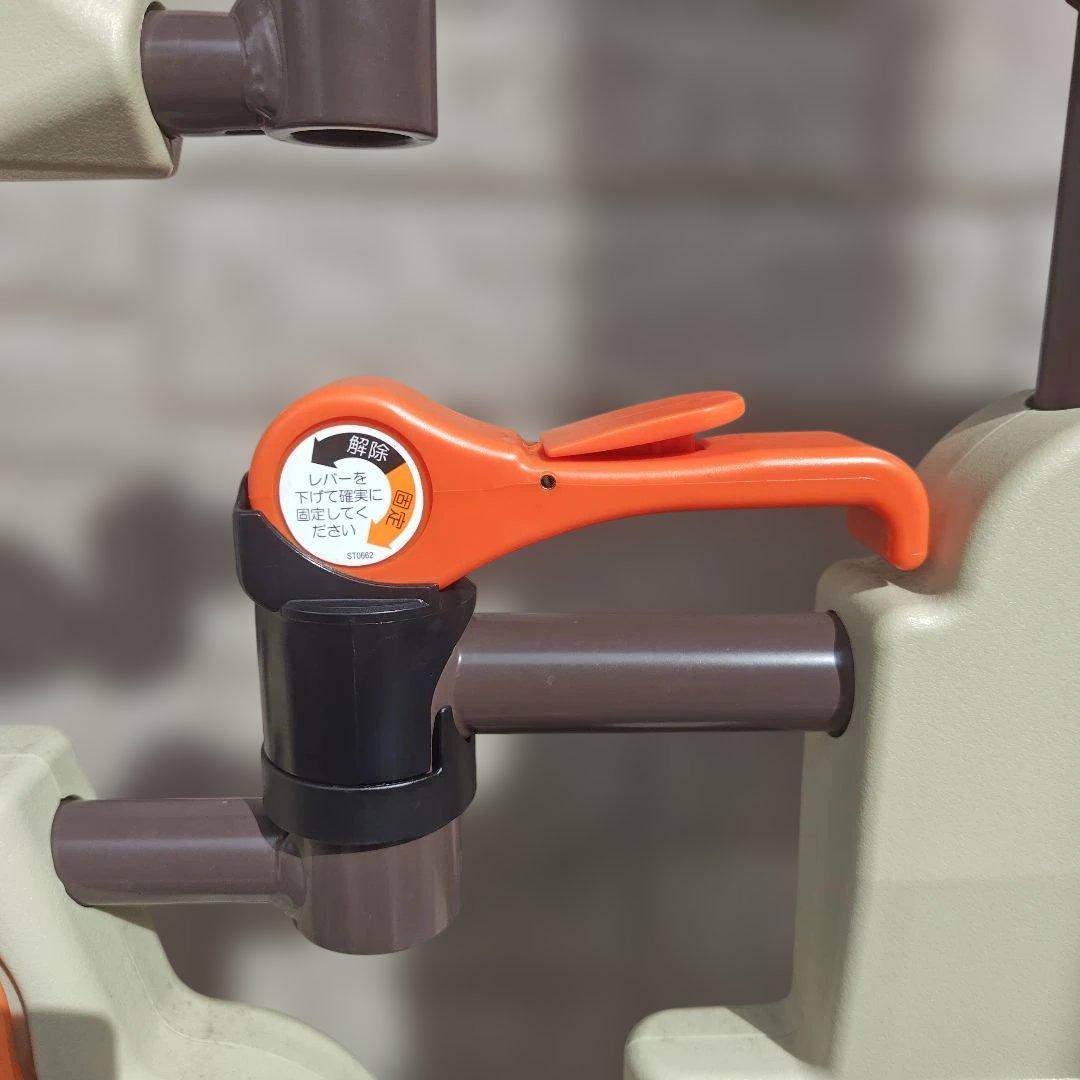 リクライニング機能付き介護用ベッド 株式会社プラッツ　ミオレットII