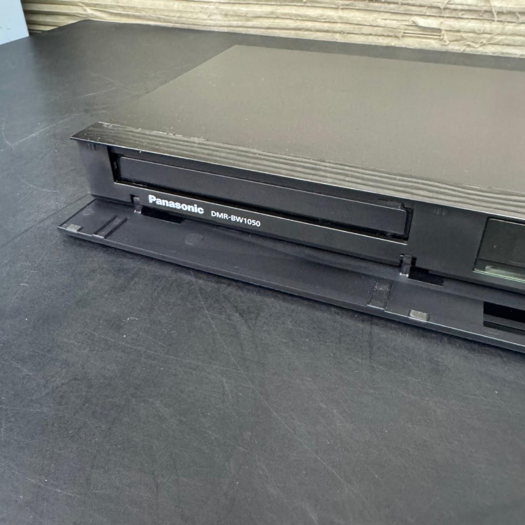 ☆パナソニック　ブルーレイディスクレコーダー　DMR-BW1050　本体のみ