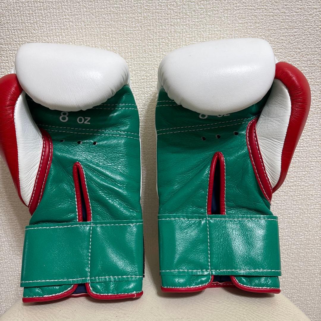 Winning ボクシンググローブ 8 oz 白/赤/緑【両手甲ネームプリント】