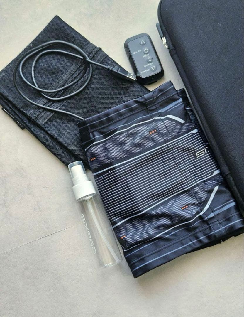 SIXPAD コアベルト S コントローラー付