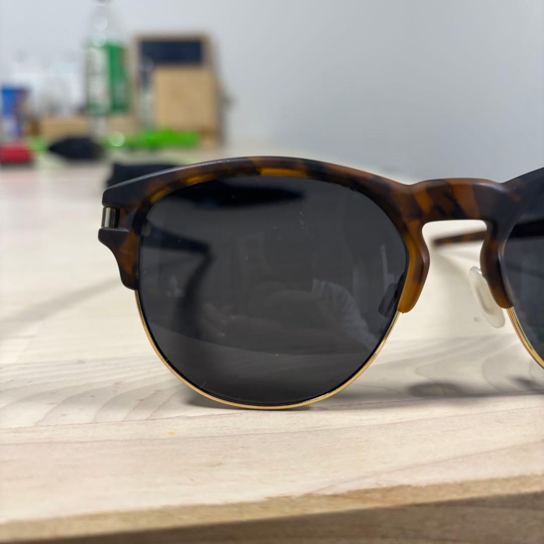 オークリー　サングラス　ラッチ　キー　美品 LATCH KEY