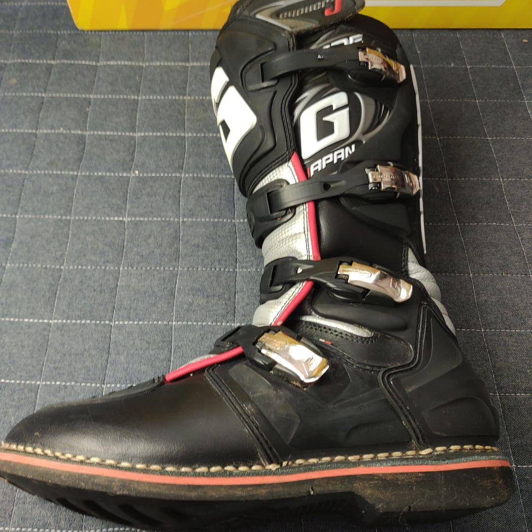 ガエルネ　サイファーJ オフロードバイクブーツ 黒　箱付き