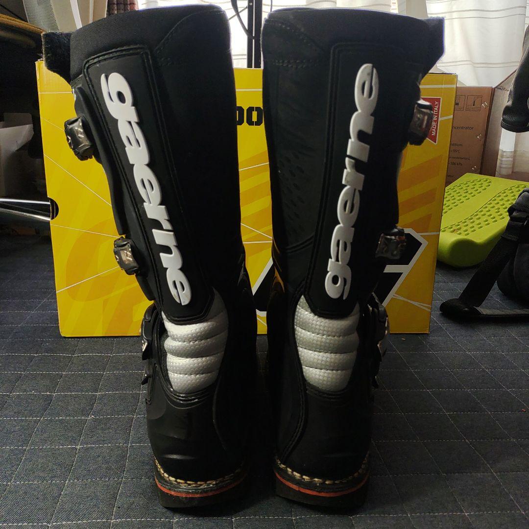 ガエルネ　サイファーJ オフロードバイクブーツ 黒　箱付き