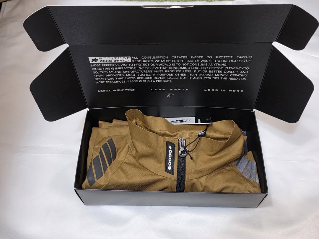 AssosミレGTシェルジャケットS11　Mサイズ