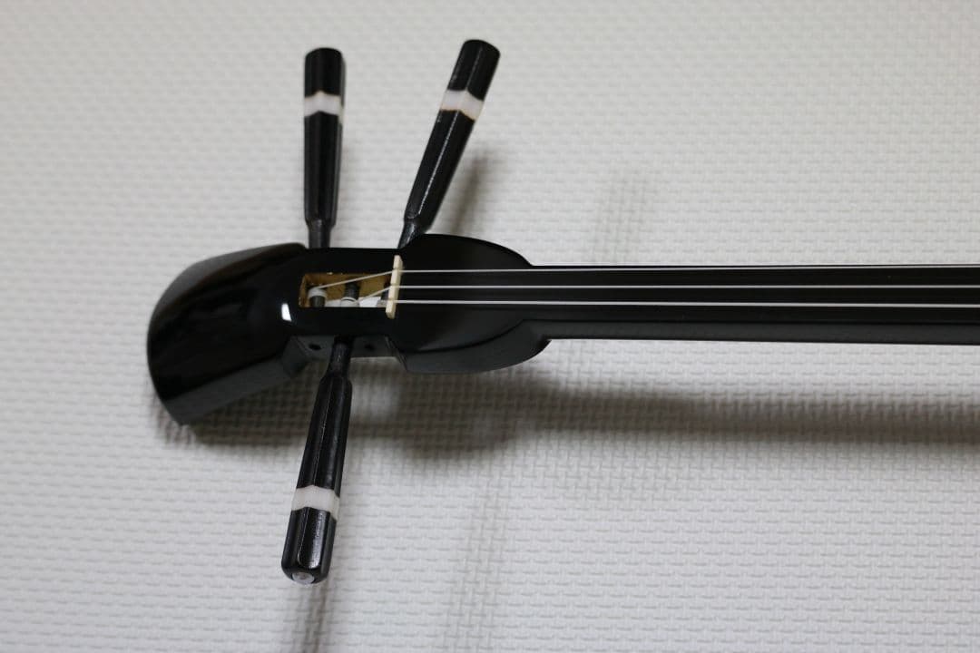 三線　沖縄三線リーズナブルな練習用　新品未使用品　今だけこの価格！