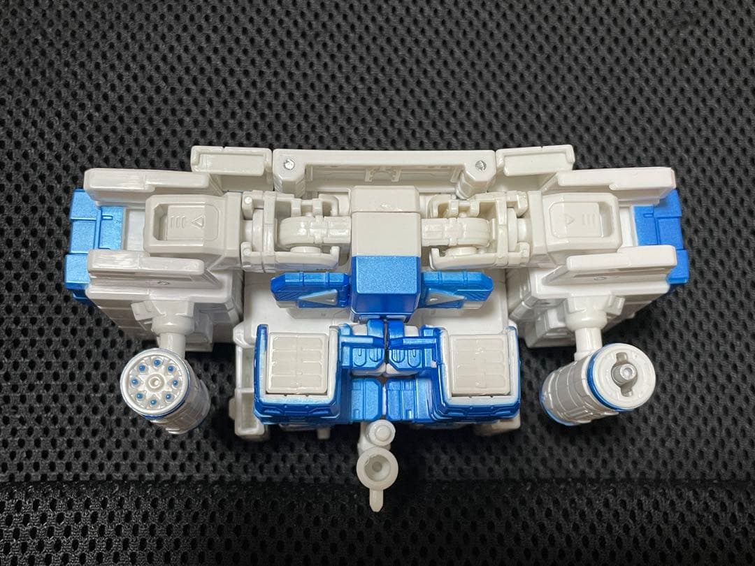 トランスフォーマー　シャッタードグラス　サウンドウェーブ