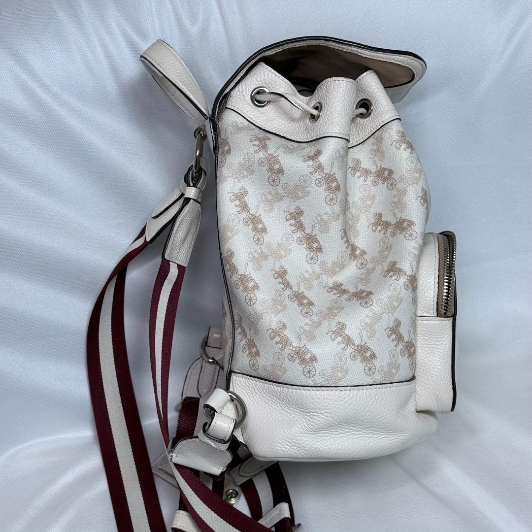 coach キーホルダー付きリュック