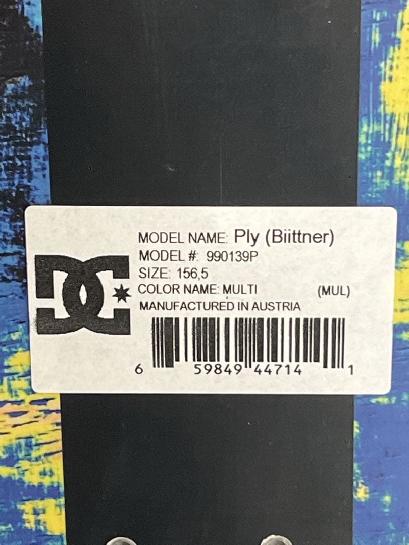 新品未使用　希少　DC Ply スノーボード ボード 板