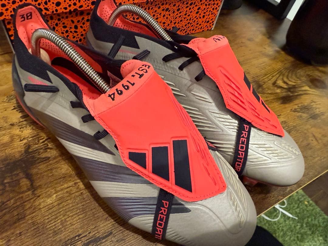 adidas プレデターエリート　FT FG 26.5cm