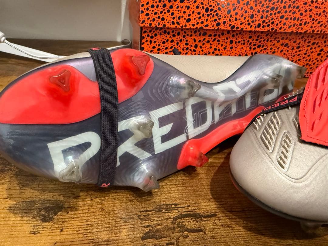 adidas プレデターエリート　FT FG 26.5cm