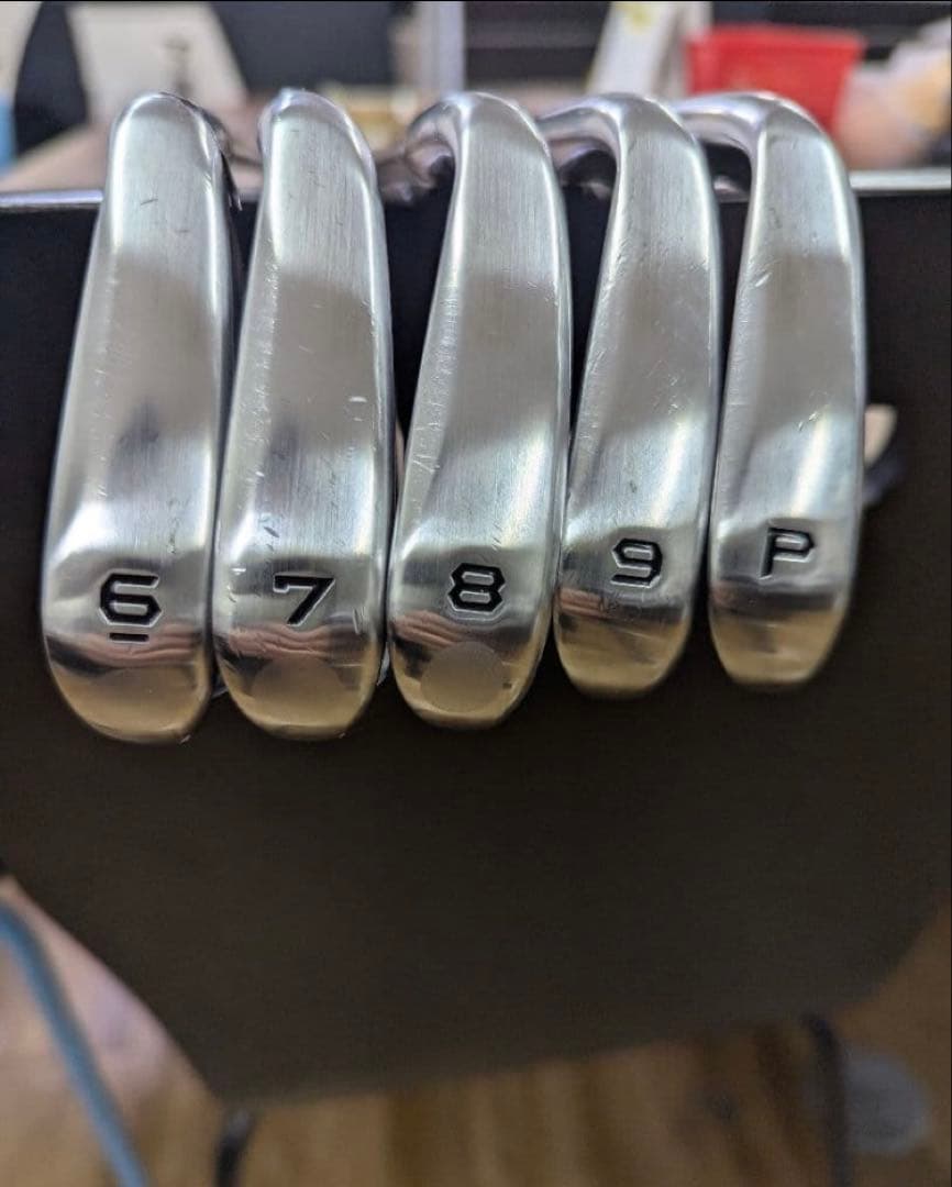 Vx T.WORLD 2024製アイアンセット 6-9 P