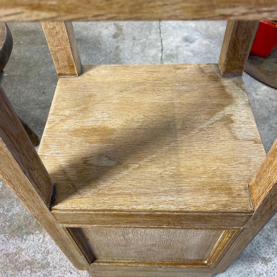 淡い木味の展示台 飾り棚 アンティーク