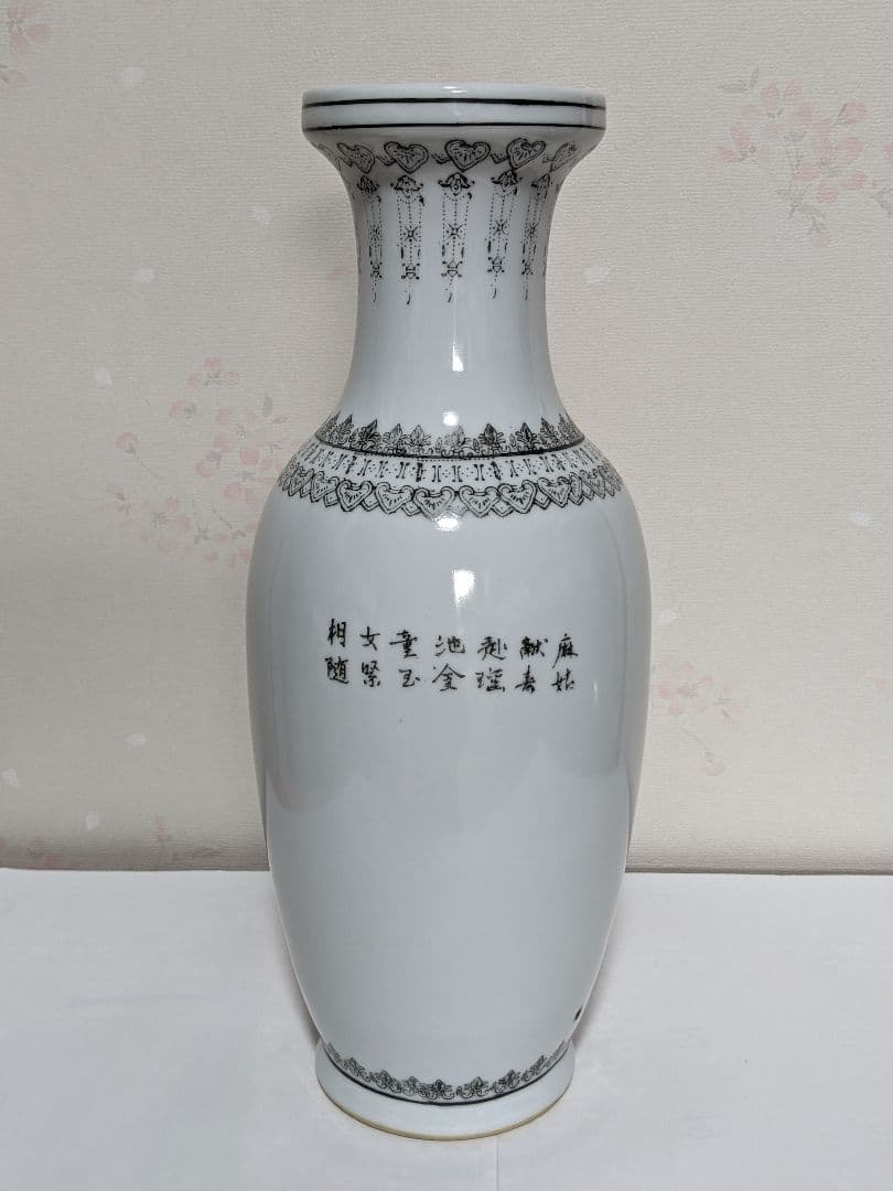 ♦中国景徳鎮窯 瓔珞文様 雲上 天女美人図 瓶 花瓶 置物飾り 骨董品