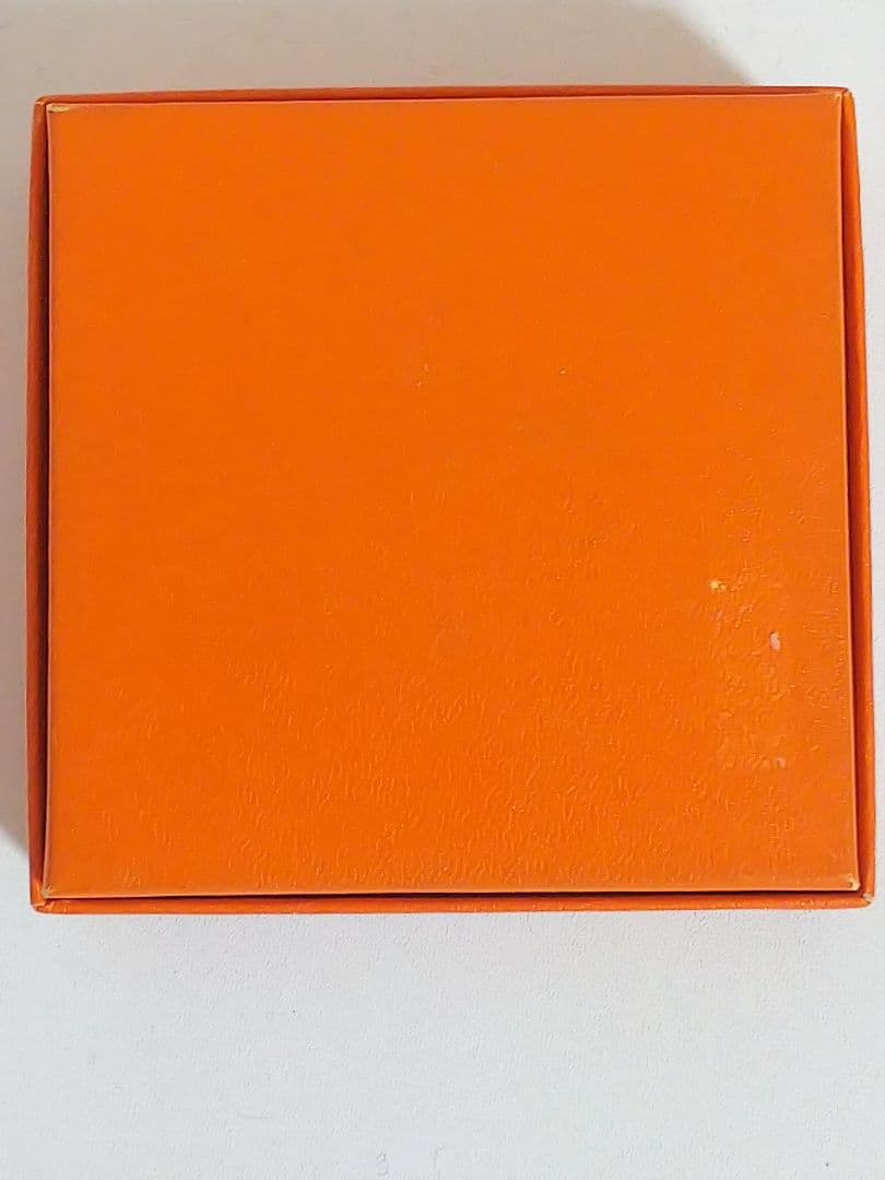 価格高騰中！！エルメス エマイユ 廃盤 レア 七宝焼 バングル レッド　花柄