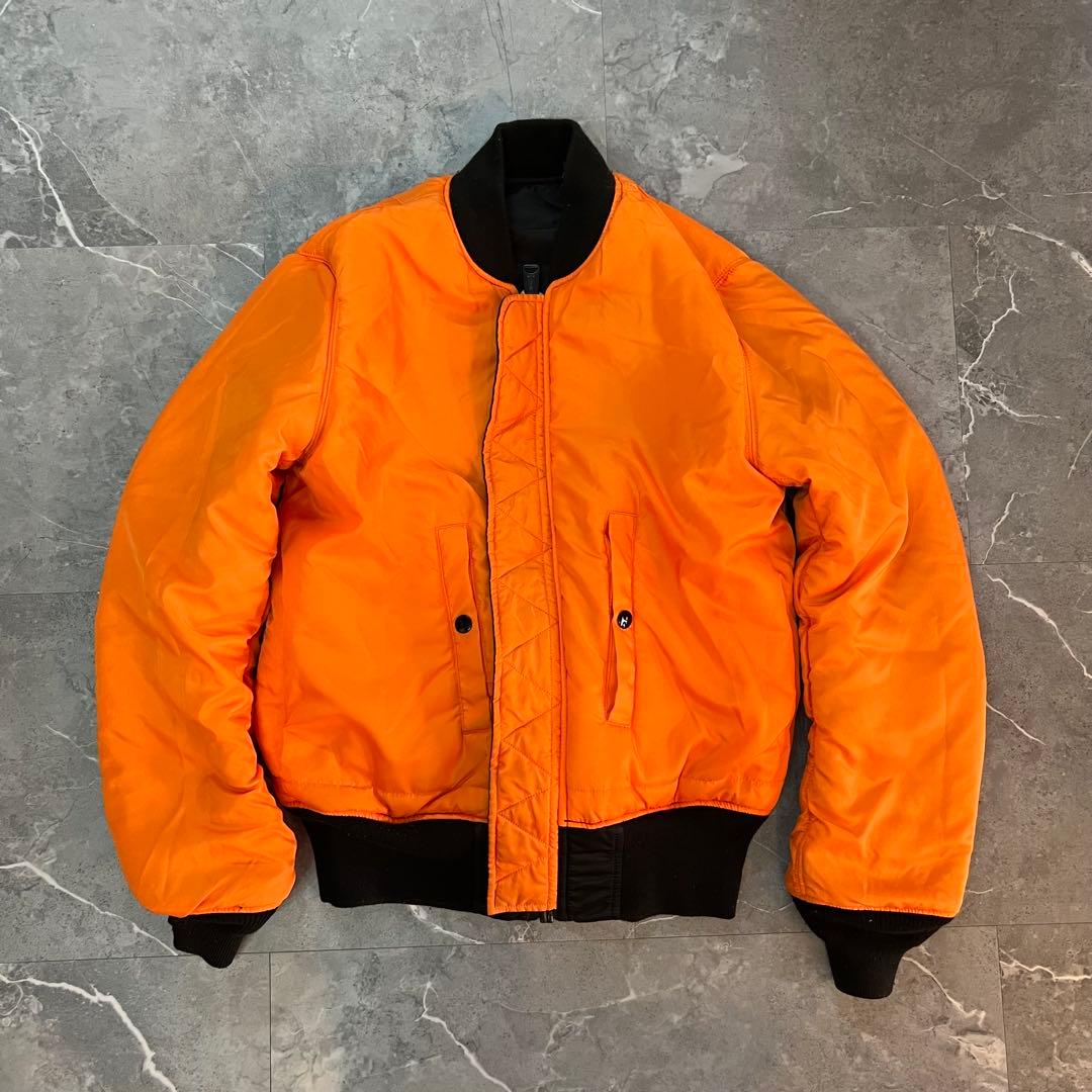 ALPHA INDUSTRIES フライトジャケット MA-1 ブラック　短丈