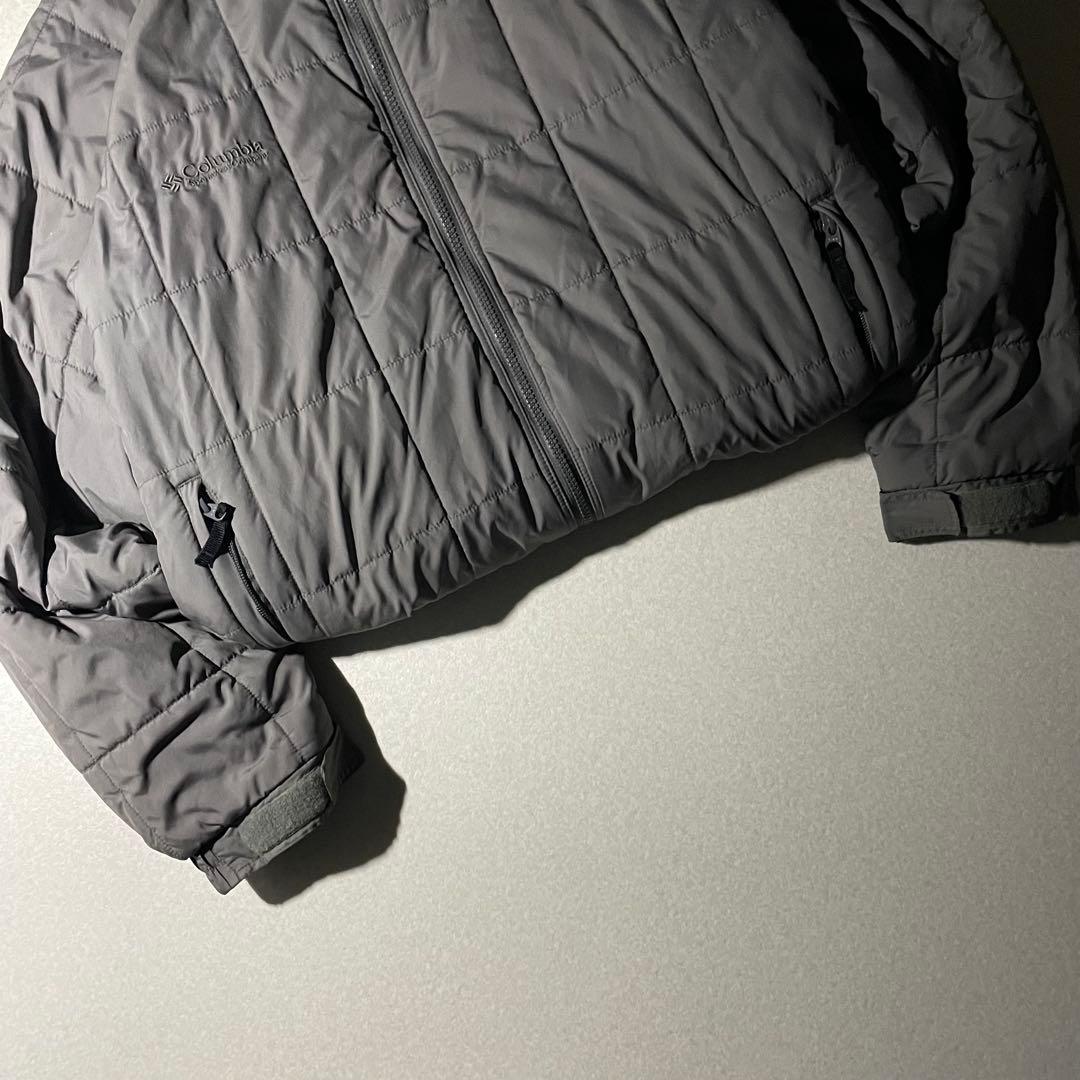 コロンビア hooded puffer jacket テックグレー　短丈　ダウン