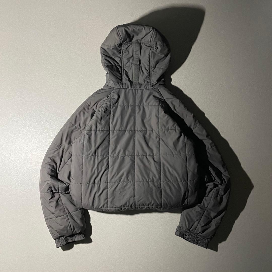 コロンビア hooded puffer jacket テックグレー　短丈　ダウン