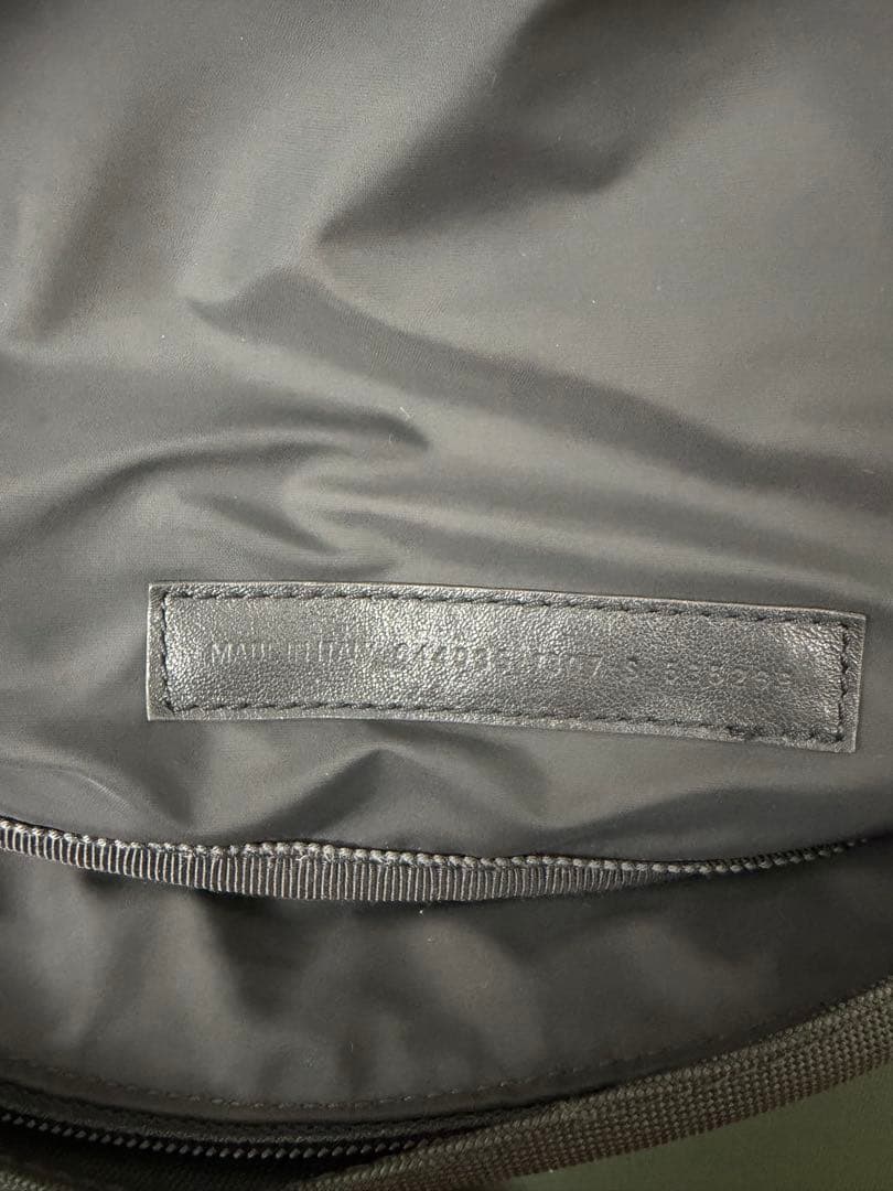 【BALENCIAGA バレンシアガ】ボディバッグ／ウエストバッグ／クロスボディ