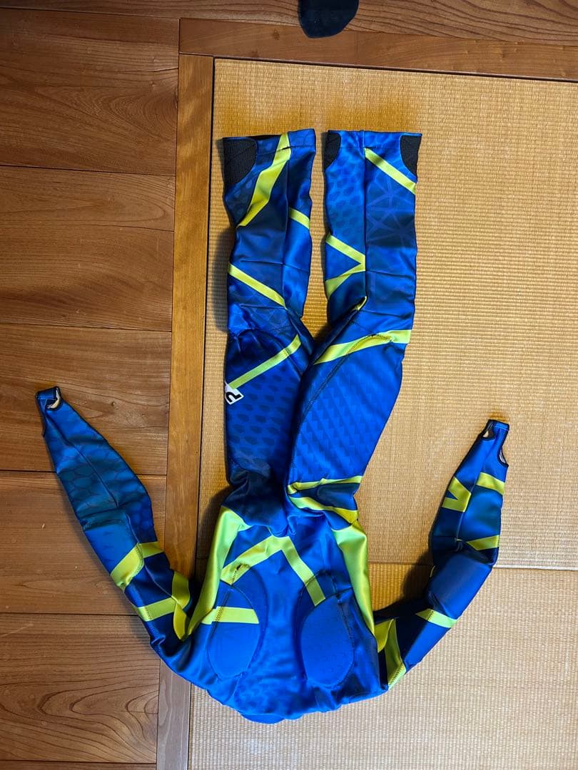 フェニックス　レーシングワンピ