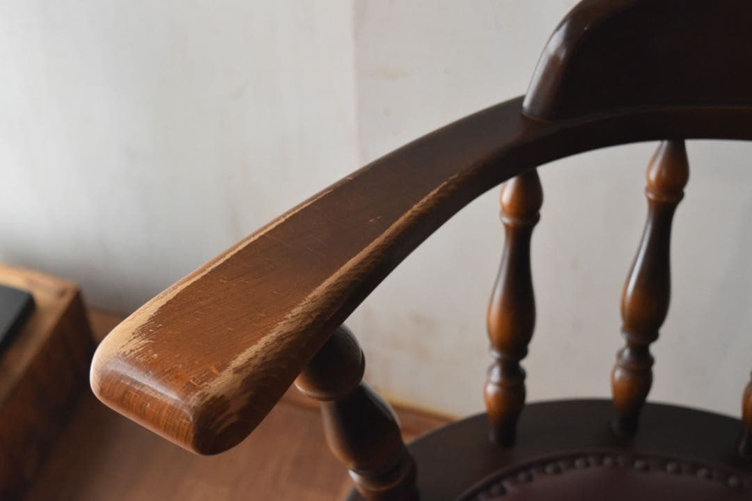 飛騨産業 キャプテンチェア