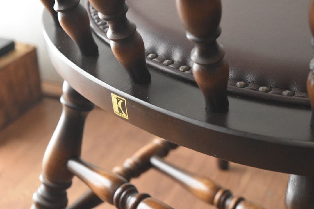 飛騨産業 キャプテンチェア