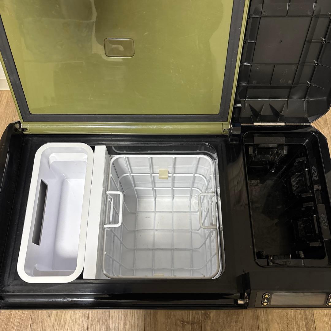 Makita 充電式保冷庫 CW004G 29L