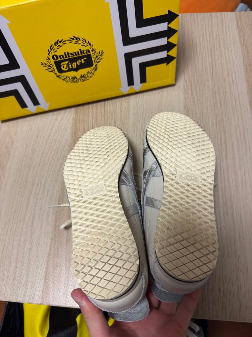 Onitsuka Tiger スニーカー 24.0cm ホワイト/シルバー