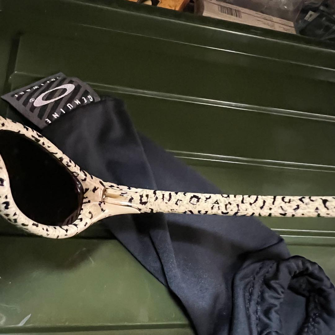 USA製 オークリー ヒョウ柄 サングラス