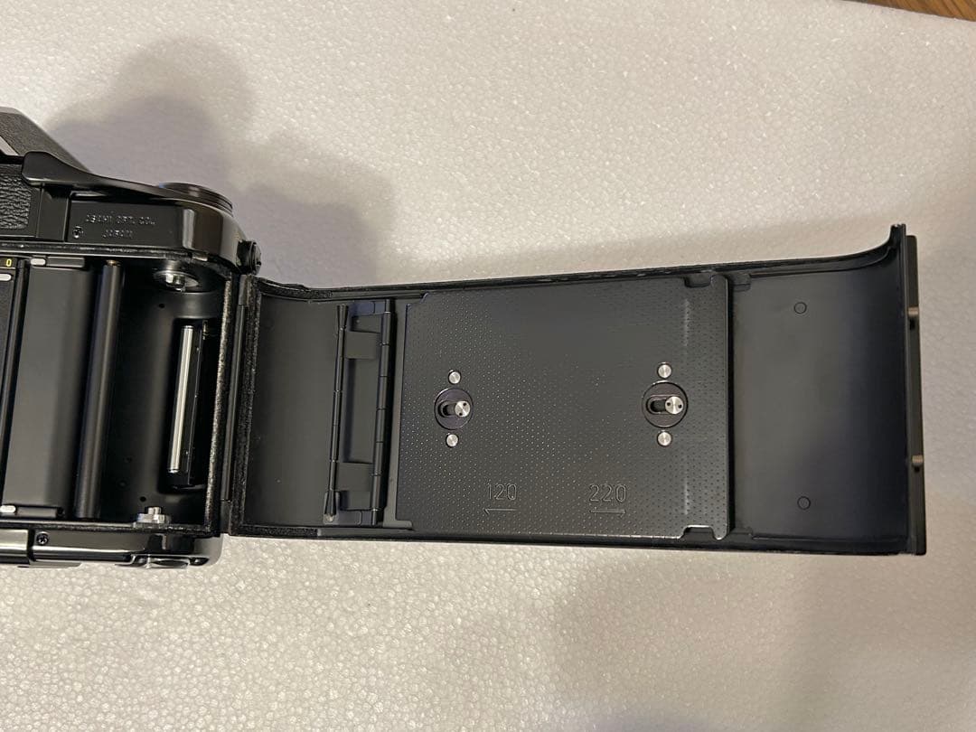 ペンタックス67 PENTAX 6x7、 中判フィルムカメラ+レンズ2本