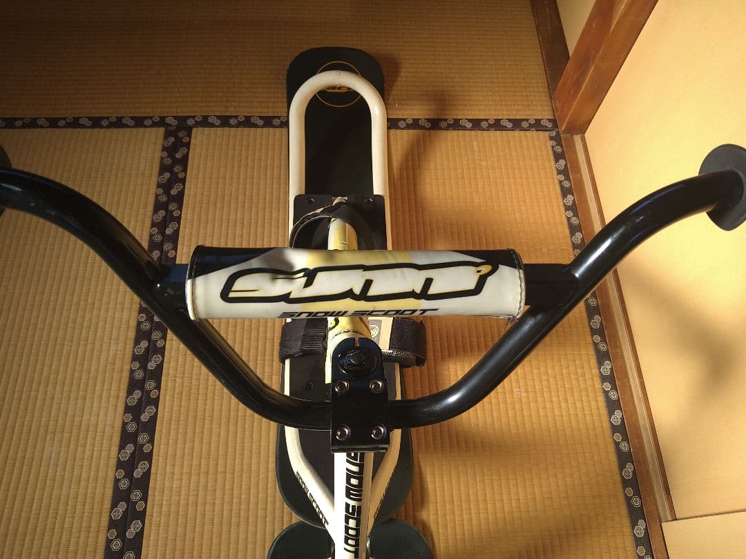 【スノースクート】SCOOT SUNNフレームモデル　大人用