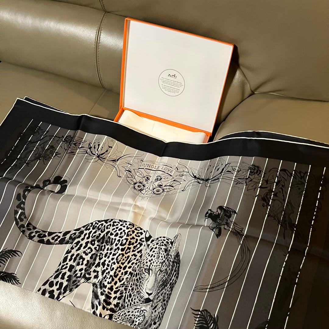 【HERMES 】未使用 カレ90 完売品 ジャングル・ラヴ